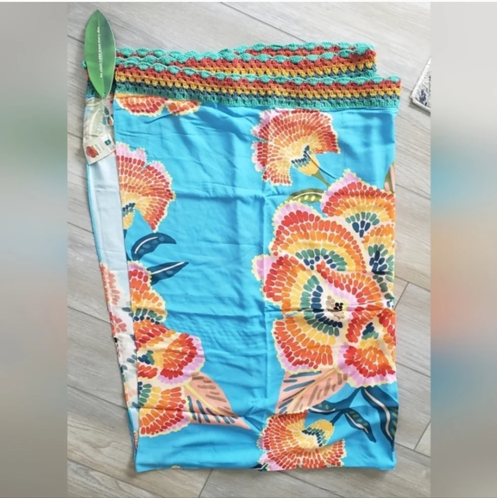 Farm Rio Sarong - Picture 7 of 9